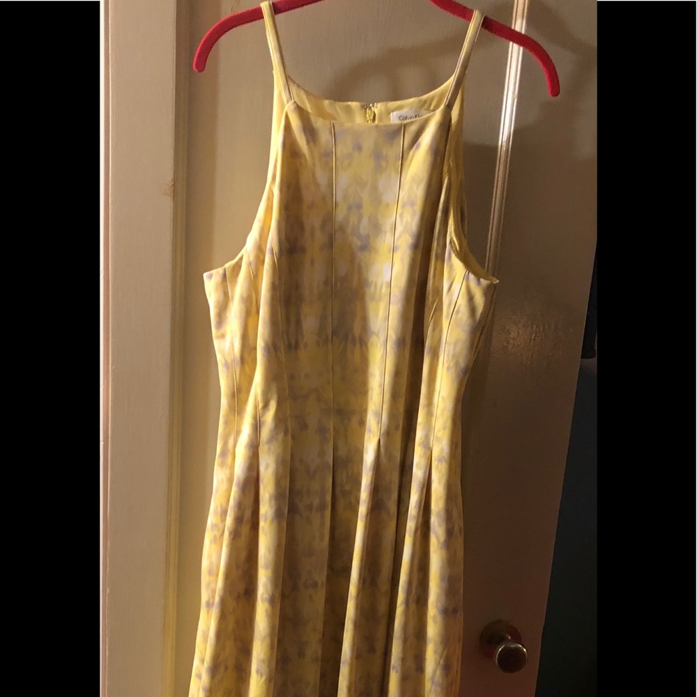 EUC Calvin Klein Size 16 yellow Sleeveless Dress